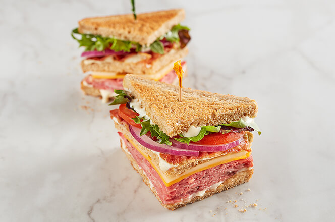 Black Angus Club Sandwich